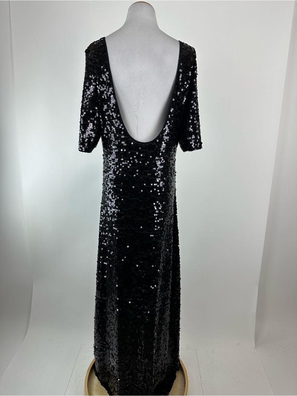 BCBGMAXAZRIA Ennor Black Sequin Floor Length Low Back Dress Size Large - Picture 10 of 13